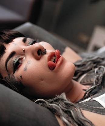 Анкета проститутки Ладкин - город Шитхала, 23 года, №2193